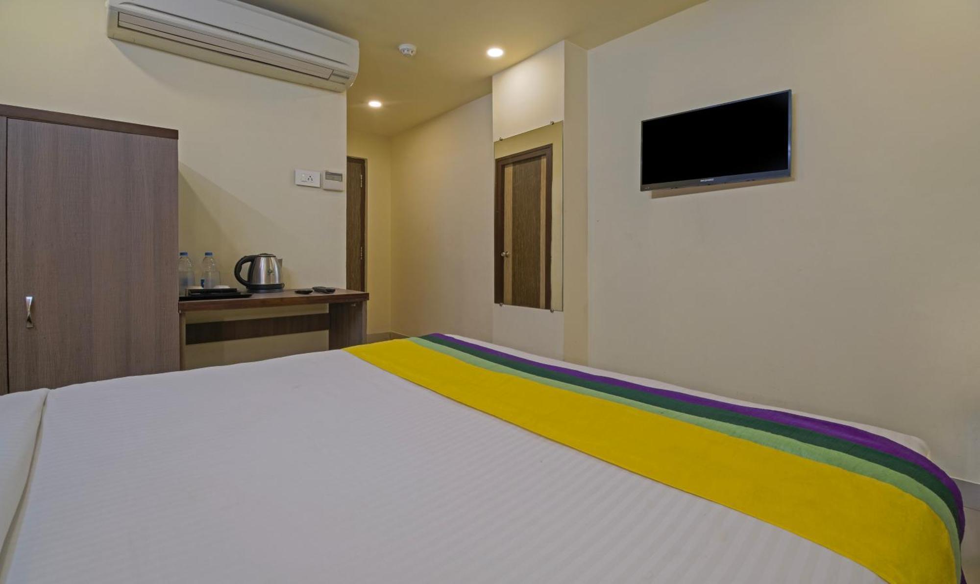 Itsy Hotels N Square Vijayawāda Esterno foto