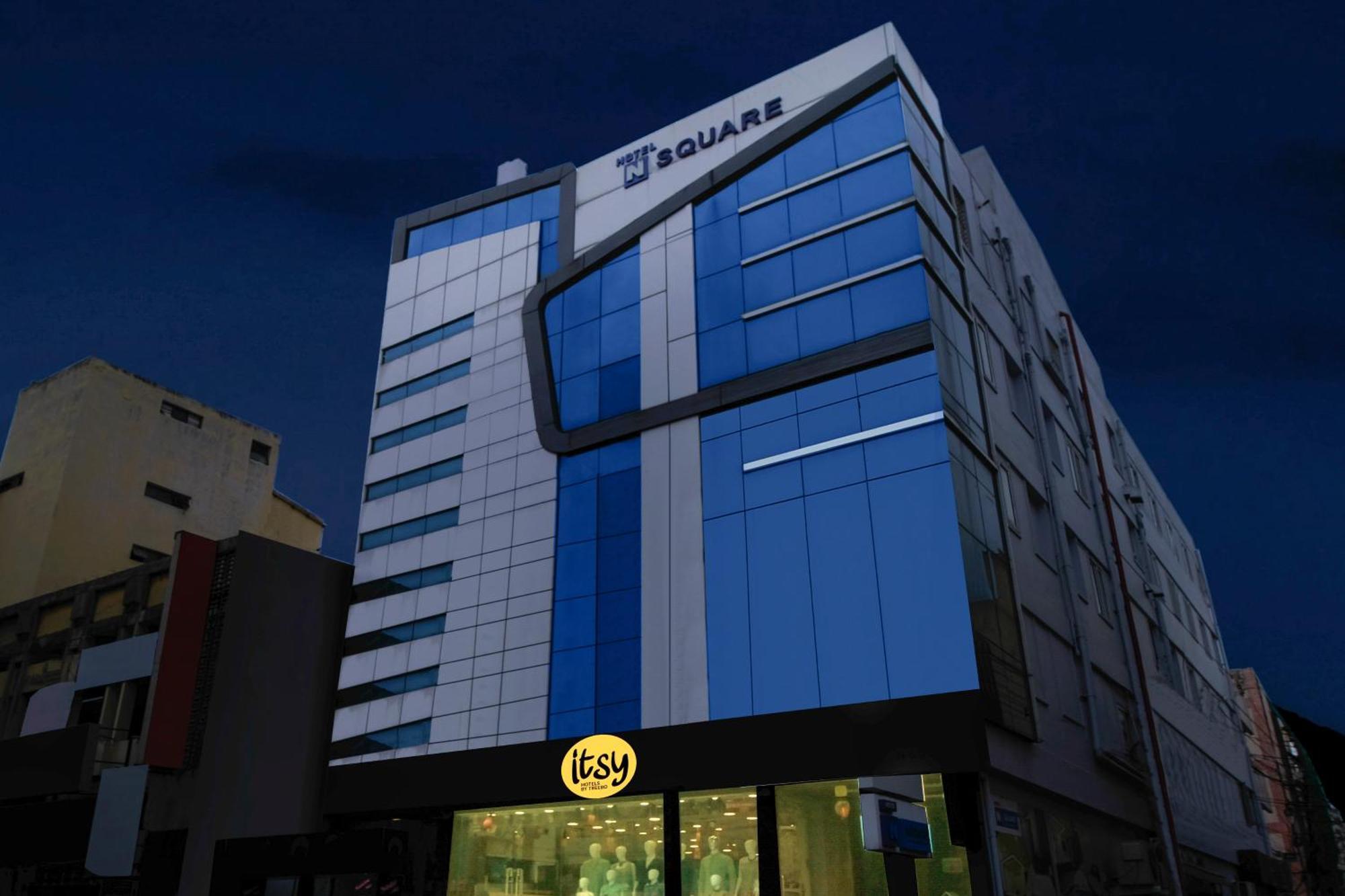 Itsy Hotels N Square Vijayawāda Esterno foto